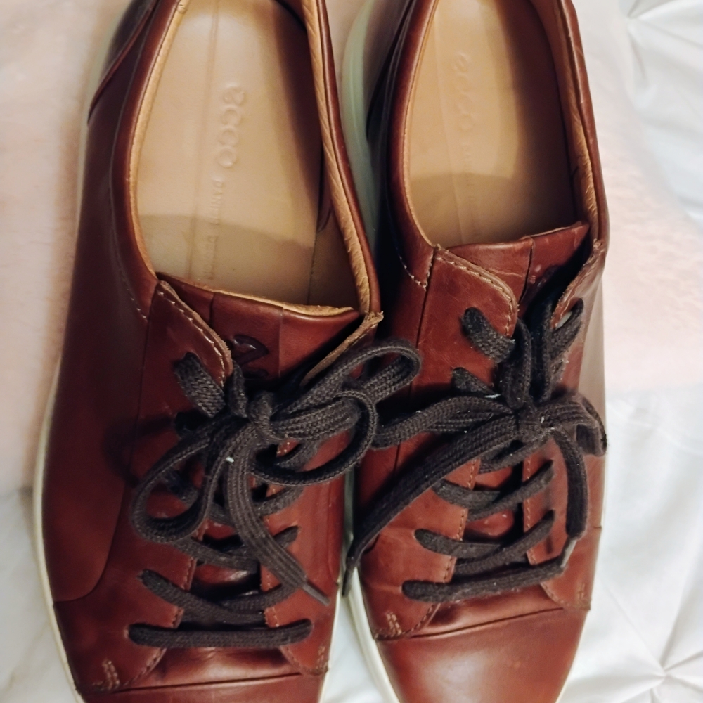 Ecco Men's Dark Brown Leather Sneakers